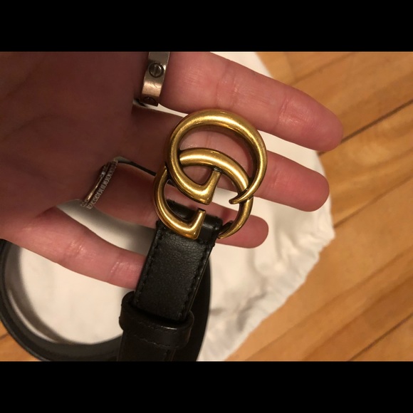 Gucci GG Small Gold and Black Belt - Picture 3 of 8
